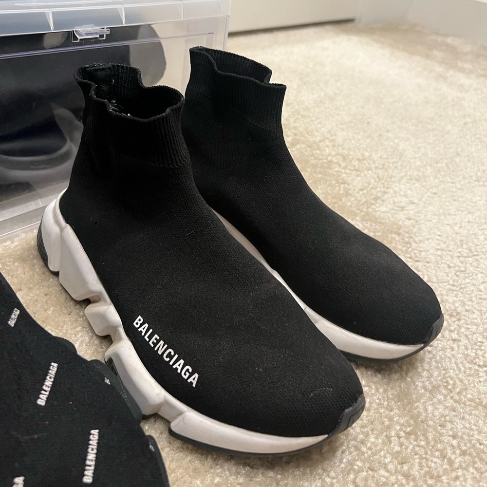 Women's Balenciaga Speed Knit High Top Sneakers in Black
